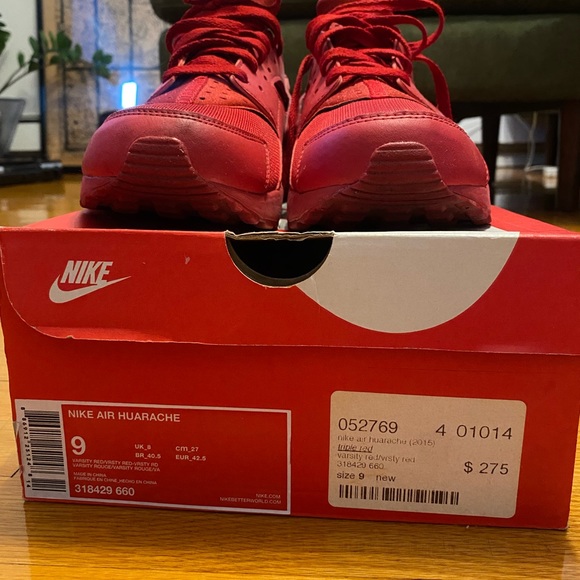 Nike Air Hurarache - Triple Red - Size 9 - Picture 2 of 4